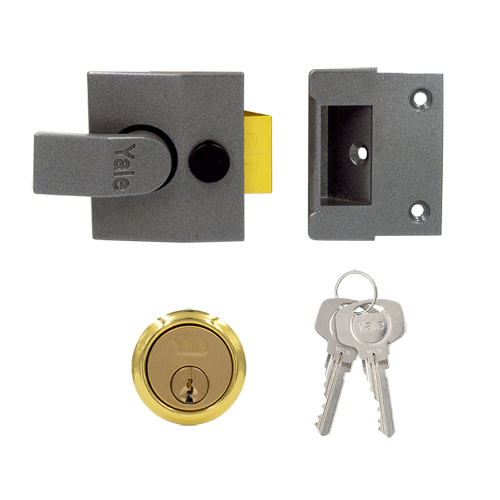 Yale 84 Non Deadlocking Nightlatch